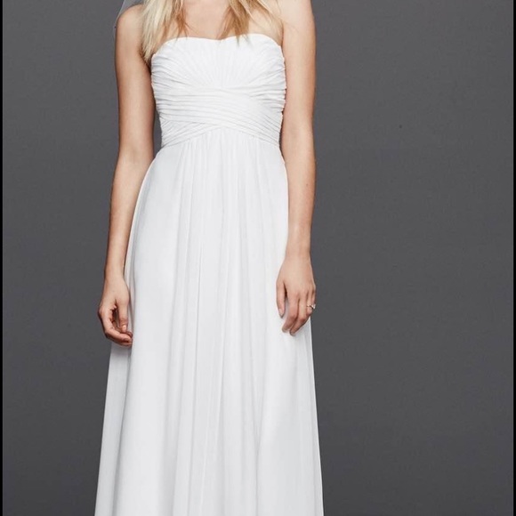 Brand new size 14 wedding dress still in the box! - Picture 2 of 4